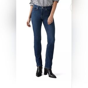 Levi's Classic Blue Straight Leg Women's Jeans Sz 28   29" Inseam 10" Rise